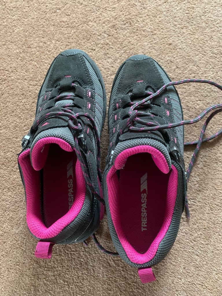 image for Ladies Trespass Trainers