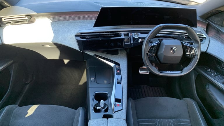 2025 Peugeot 3008 73kWh GT SUV 5dr Electric Auto (210 ps) SUV Electric Automatic