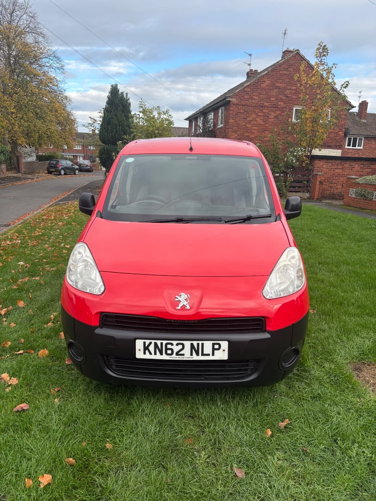 Peugeot, PARTNER, Panel Van, 2012, Manual, 1560 (cc)