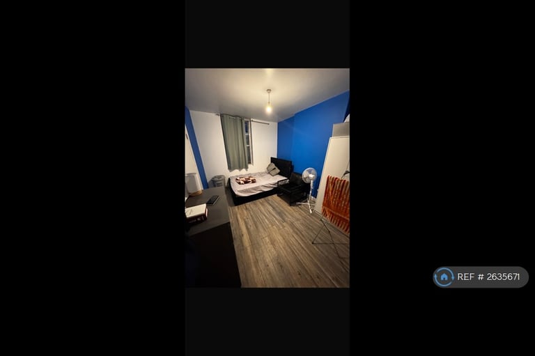 1 bedroom in Devonshire Street, Keighley, BD21 (#2635671)