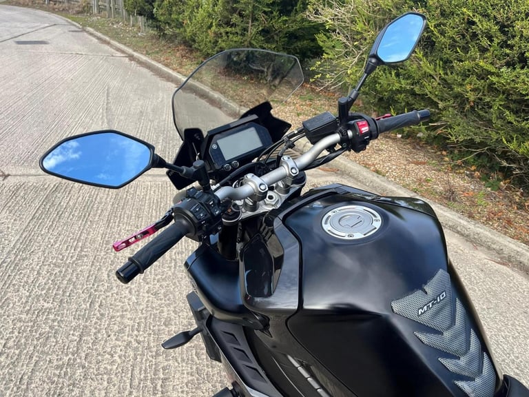 2017 17 YAMAHA MT10 MTN1000 MT-10 NAKED MUSCLE 1000 BLACK MINT 14k MILES SH