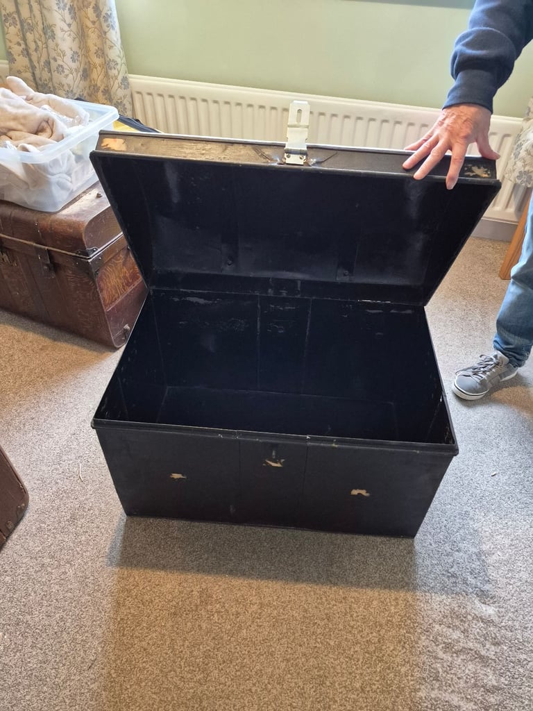 Vintage  trunk