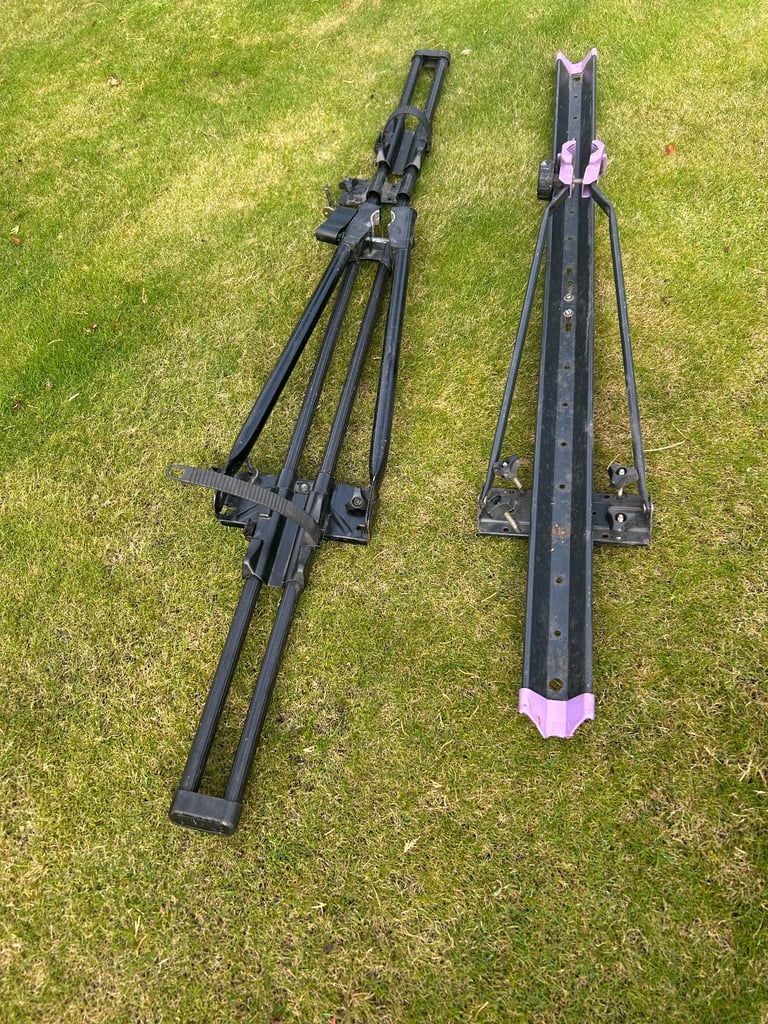 Thule car roof bike rack
