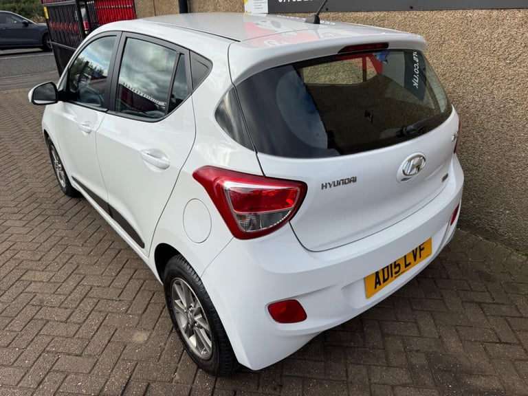 2015 Hyundai i10 1.2 Premium Auto Euro 5 5dr HATCHBACK Petrol Automatic