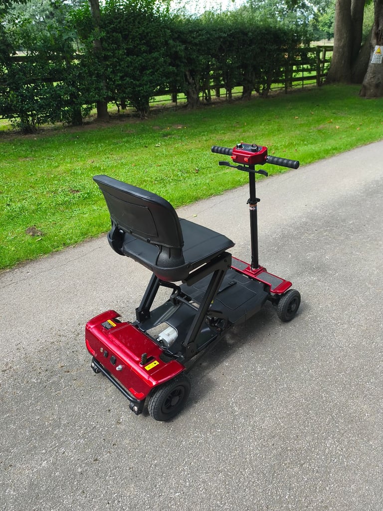 Automatic folding 4mph car boot mobility scooter with lithium batteries 