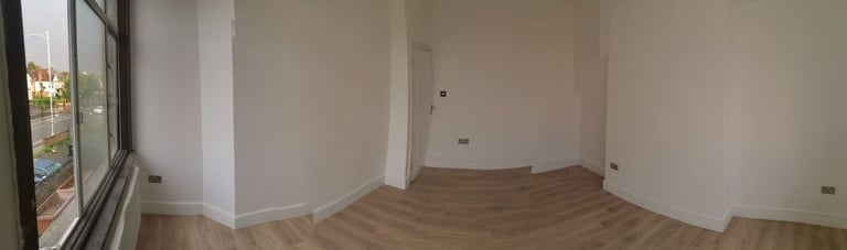 Spacious 3-Bed Flat for Rent – IG1 4HU