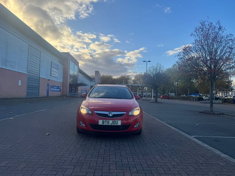 image for VAUXHALL ASTRA 1.7 CDTI SRI BARGAIN PRICE LONG MOT READY TO GO ✅