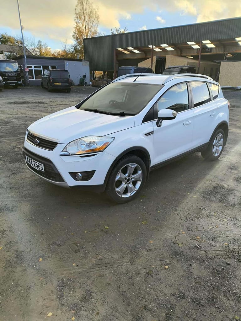 Ford, KUGA, Estate, 2010, Manual, 1997 (cc), 5 doors