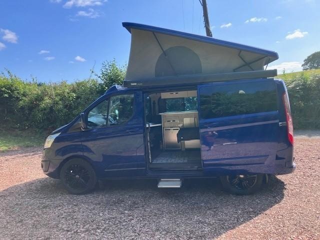 Ford TRANSIT CUSTOM Wellhouse Terrier 1