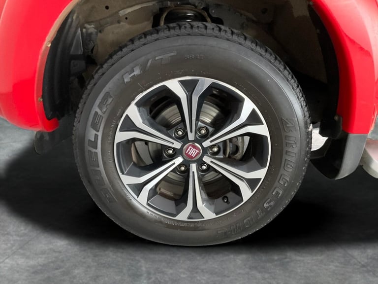 2017 Fiat Fullback 2.4 180hp LX Double Cab Pick Up Auto PICK UP DIESEL Automatic