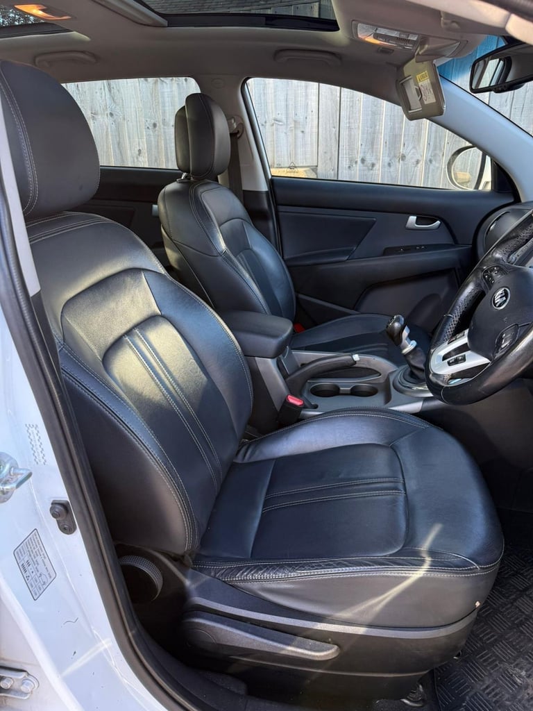 2014 Kia Sportage 1.7 CRDi EcoDynamics 3 2WD Euro 5 (s/s) 5dr ESTATE Diesel Manual