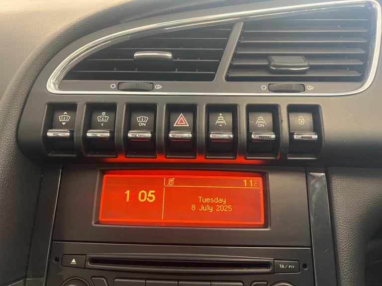 2010 Peugeot 3008 1.6 HDi Exclusive Euro 4 5dr HATCHBACK Diesel Manual