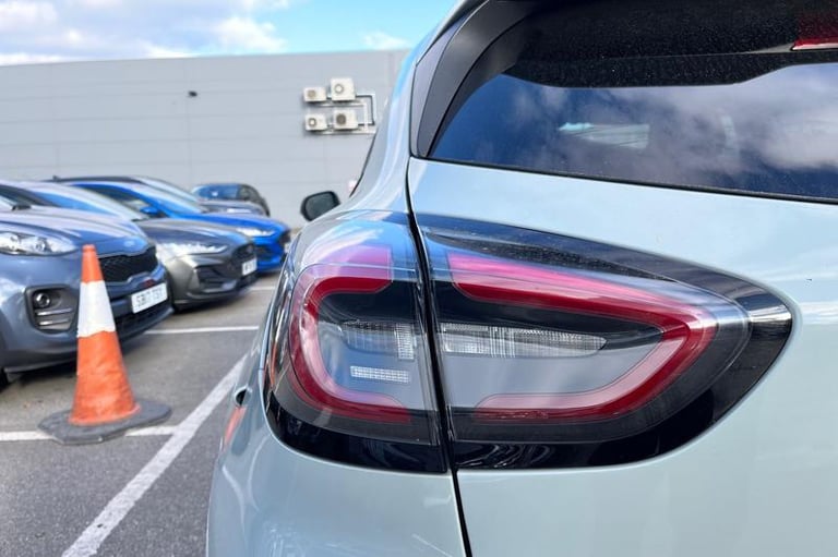 2024 Ford Puma ST-LINE X | Rear Parking Sensors | Cruise Control | Wireless Charging Pad M Hatchb...