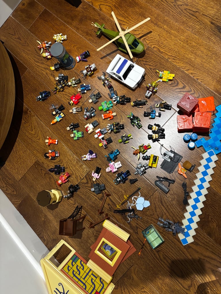 image for Roblox figures and accessories