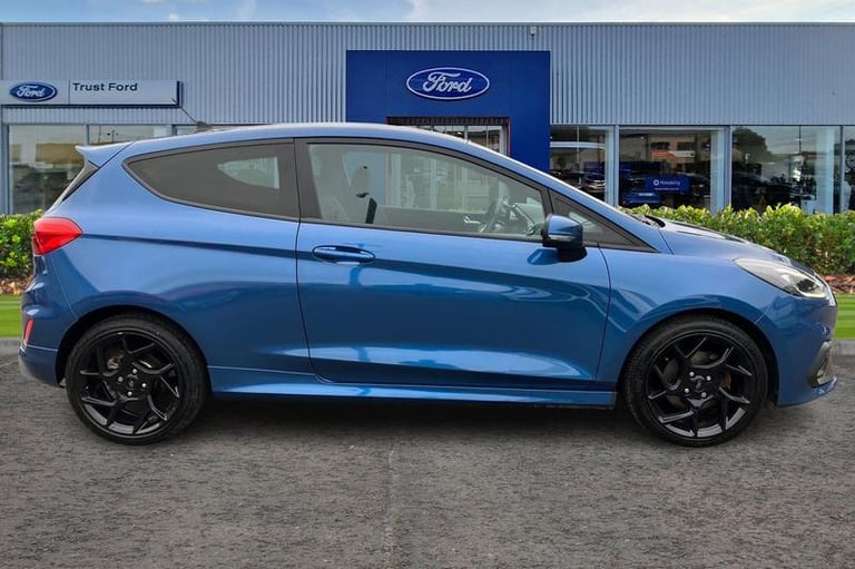 2021 Ford Fiesta 1.5 EcoBoost ST-2 Navigation 3dr HATCHBACK PETROL Manual