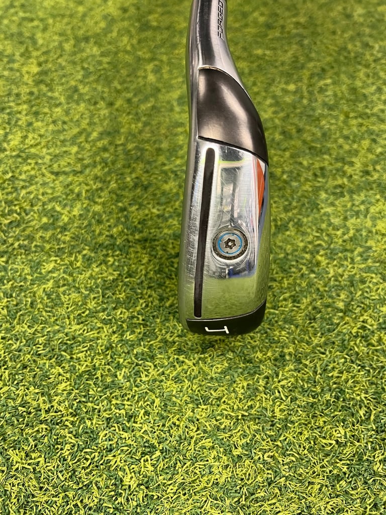 TAYLORMADE SIM DHY #4 DRIVING IRON. STIFF FLEX. VGC