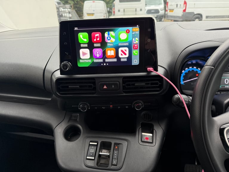 22 TOYOTA PROACE CITY ICON 50KWH AUTO APPLE CAR PLAY LWB ELECTRIC APPLE 