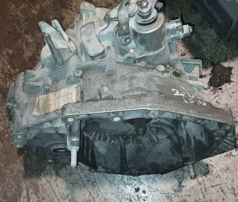 Vauxhall Insignia 2.0 CDTI Manual Gearbox 6 Speed F40 2011