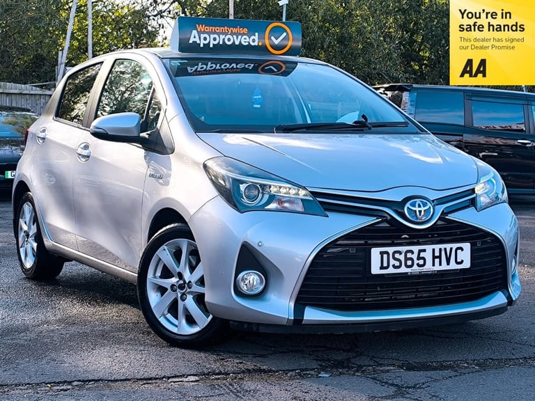 2015 Toyota Yaris 1.5 Hybrid Sport E-CVT Hatchback Euro 6 5dr 2 Key Road Tax 20 ULEZ Free HATCHBA...
