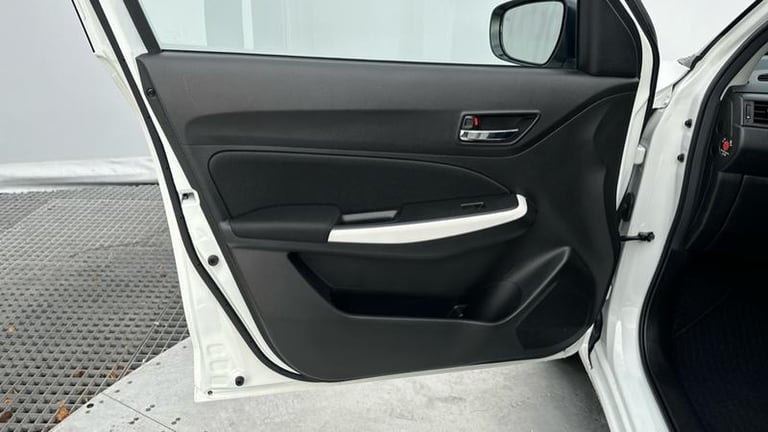 2024 Suzuki Swift 1.2 Dualjet MHEV SZ-L Hatchback 5dr Petrol Hybrid Manual Euro 6 (s/s) (83 p Hat...