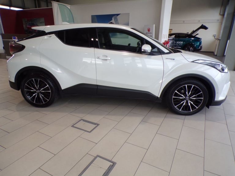  Toyota C-HR 1.8 Hybrid Excel 5dr CVT [Leather] Petrol/Electric Hybrid