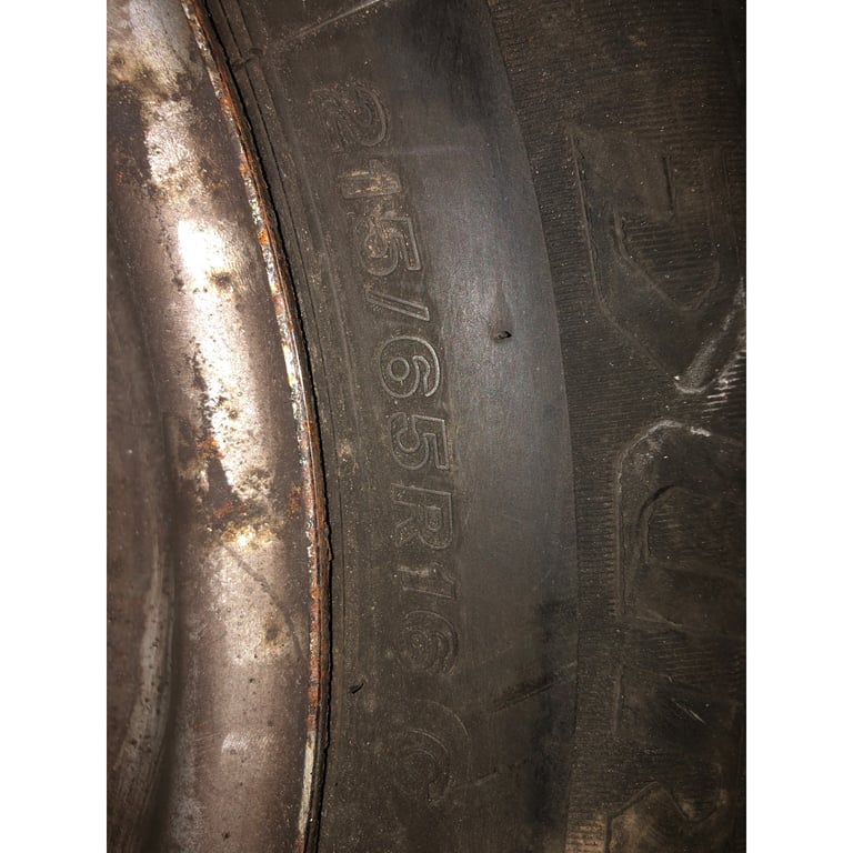 Transporter spare wheel