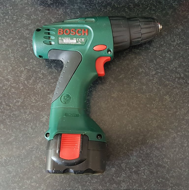 Bosch Battery Drill PSR960 *weak battery