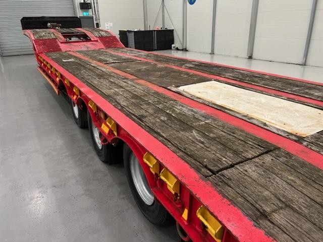 Montracon Tri Axle Stepframe Lowloader