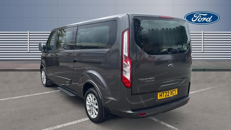 2022 Ford Tourneo Custom 2.0 EcoBlue 150ps Low Roof 8 Seater Titanium MPV DIESEL Manual