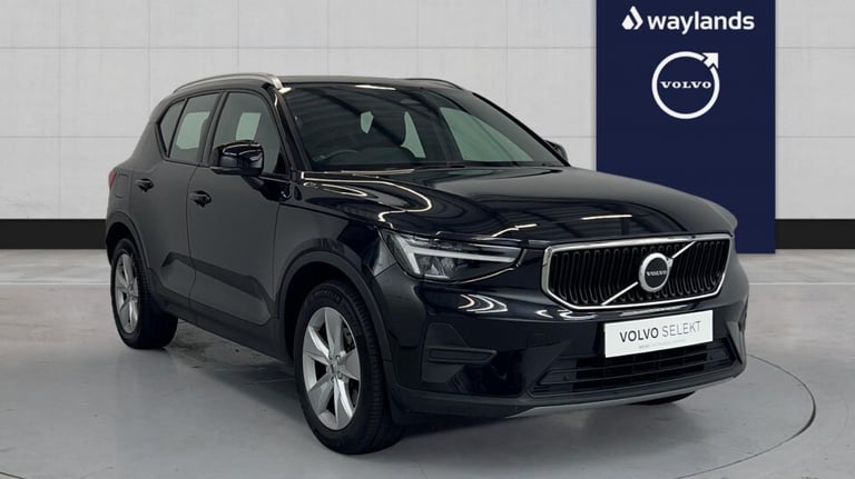2022 Volvo XC40 Core, B3 mild hybrid, Petrol (Apple CarPlay, Power Tailgate, Google Nav) Estate P...