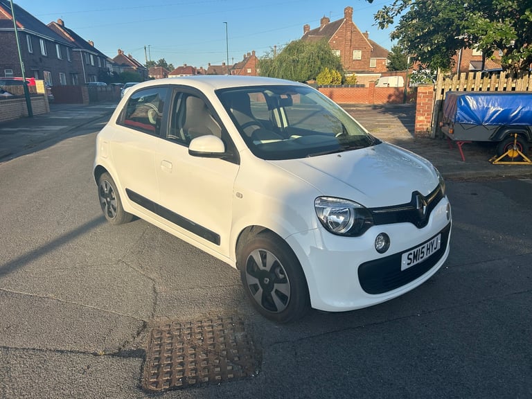 image for Renault, TWINGO, Hatchback, 2015, Manual, 999 (cc), 5 doors