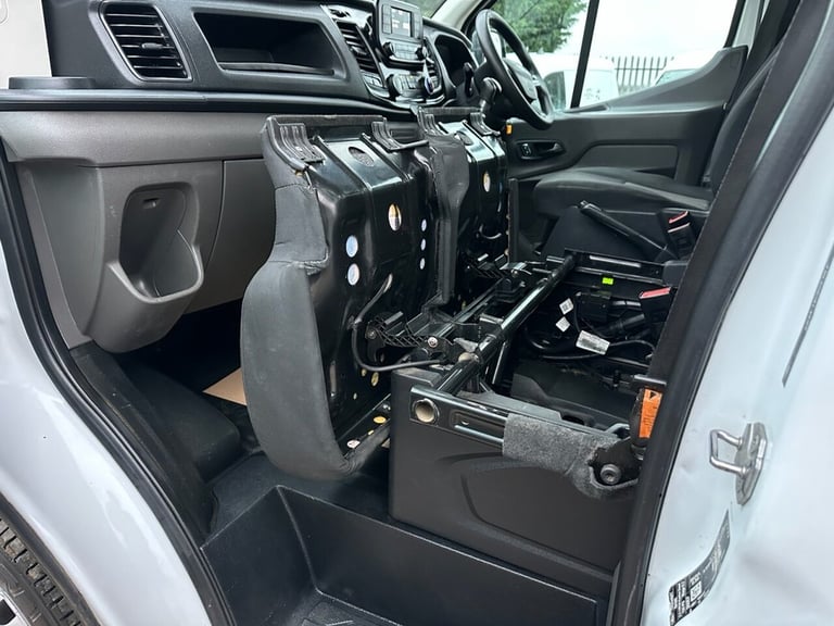 2022 Ford Transit 2.0 EcoBlue 130ps Chassis Cab CHASSIS CAB DIESEL Manual