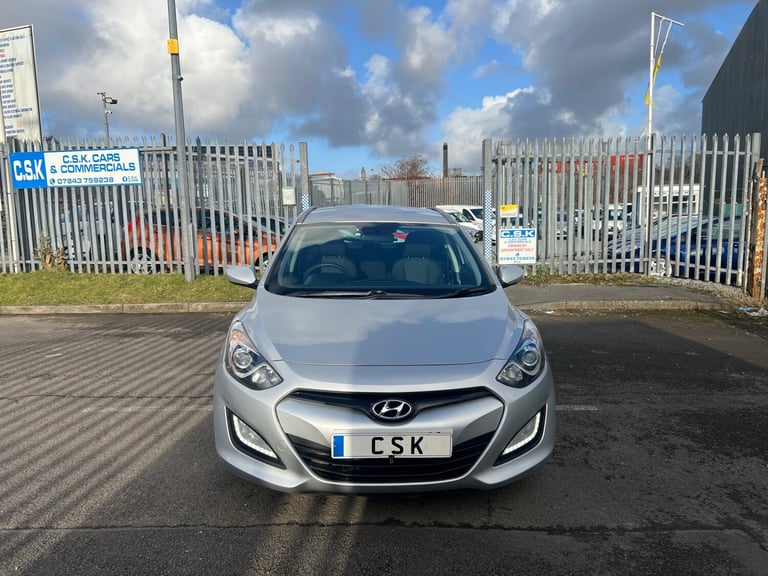 2014 Hyundai i30 1.6 CRDi Blue Drive Classic 5dr Ex Police ESTATE Diesel Manual