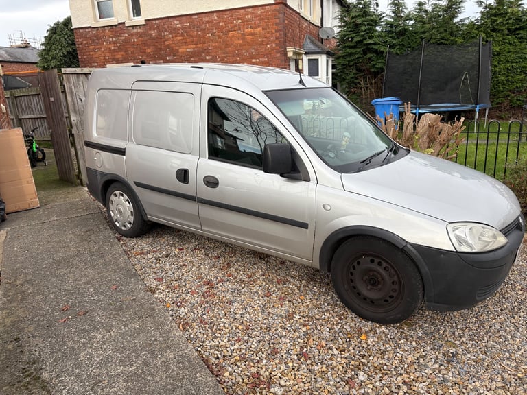 Vauxhall, COMBO, Car Derived Van, 2010, Manual, 1686 (cc)
