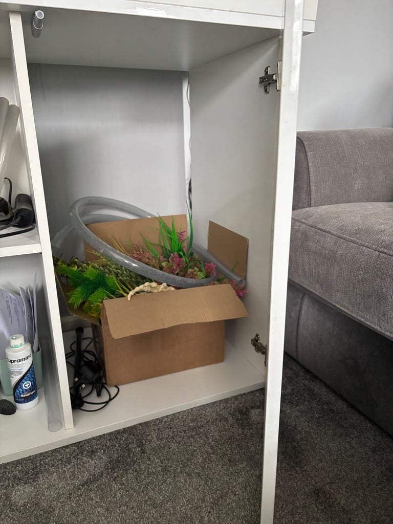 Juwel Rio 450ltr Fish Tank with everything you need to set up and maintain
