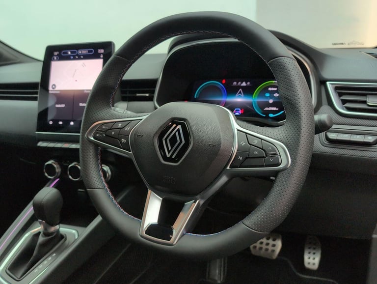 2024 Renault Clio 1.6 E-TECH esprit Alpine Hatchback 5dr Petrol Hybrid Auto Euro 6 (s/s) (145 HAT...