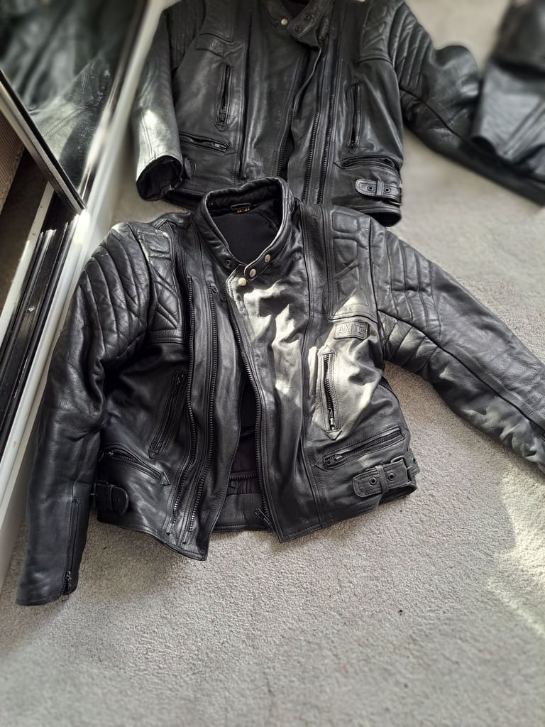 His and Hesr leather jackets and 1 pair trousers in Leather