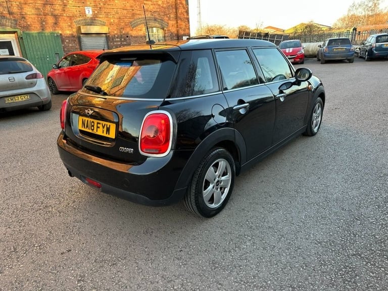 2018 MINI Hatch 1.5 Cooper Hatchback 5dr Petrol Manual Euro 6 (s/s) (136 ps) Hatchback Petrol Manual