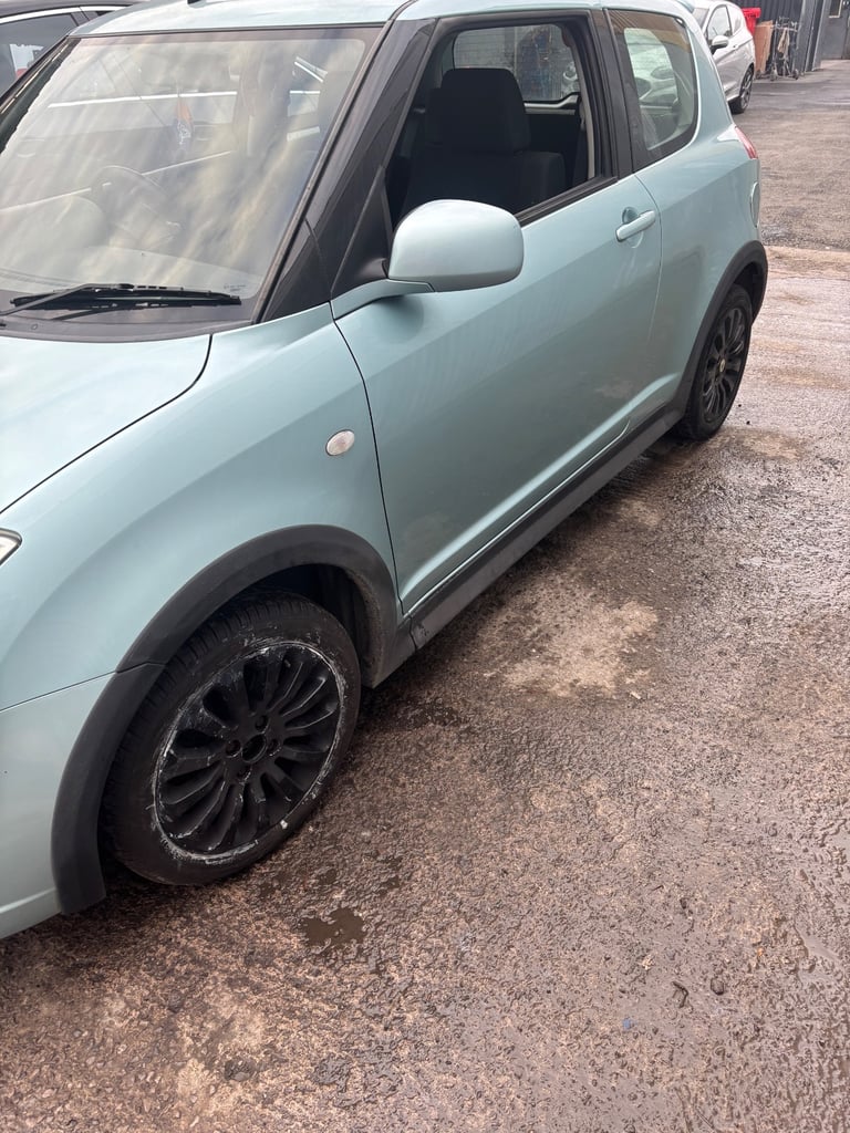 Suzuki, SWIFT, Hatchback, 2007, Manual, 1328 (cc), 3 doors