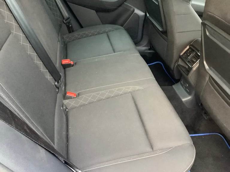 Skoda, KAROQ, Estate, 2019, Other, 1968 (cc), 5 doors