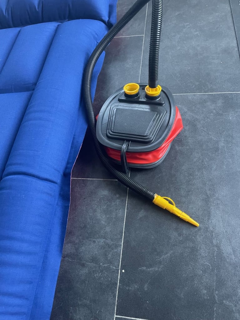 Christmas Guest Bed, Single Camping Bed / Sun Lounger / Portable Guest Bed.  One Rubber Blow Up