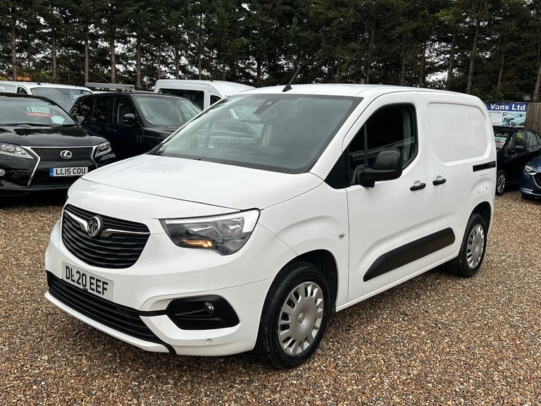 image for 2020 Vauxhall Combo 1.5 Turbo D 2000 Sportive L1 H1 Euro 6 (s/s) 4dr PANEL VAN Diesel Manual