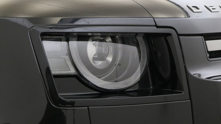 2023 Land Rover Defender Diesel Estate 3.0 D250 X-Dynamic HSE 90 3dr Auto SUV Diesel Automatic