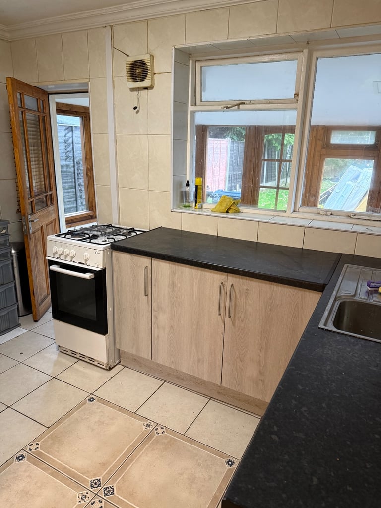 Three bedroom semi detached property in B44 9PN at £1300 per month 