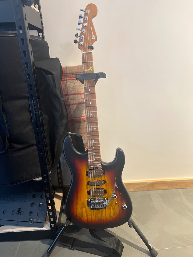 Charvel MIJ Guthrie Govan Signature