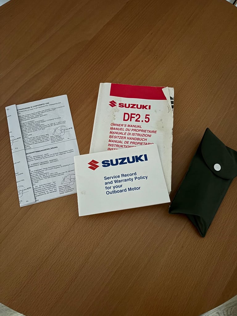 image for 2.5hp Suzuki outboard
