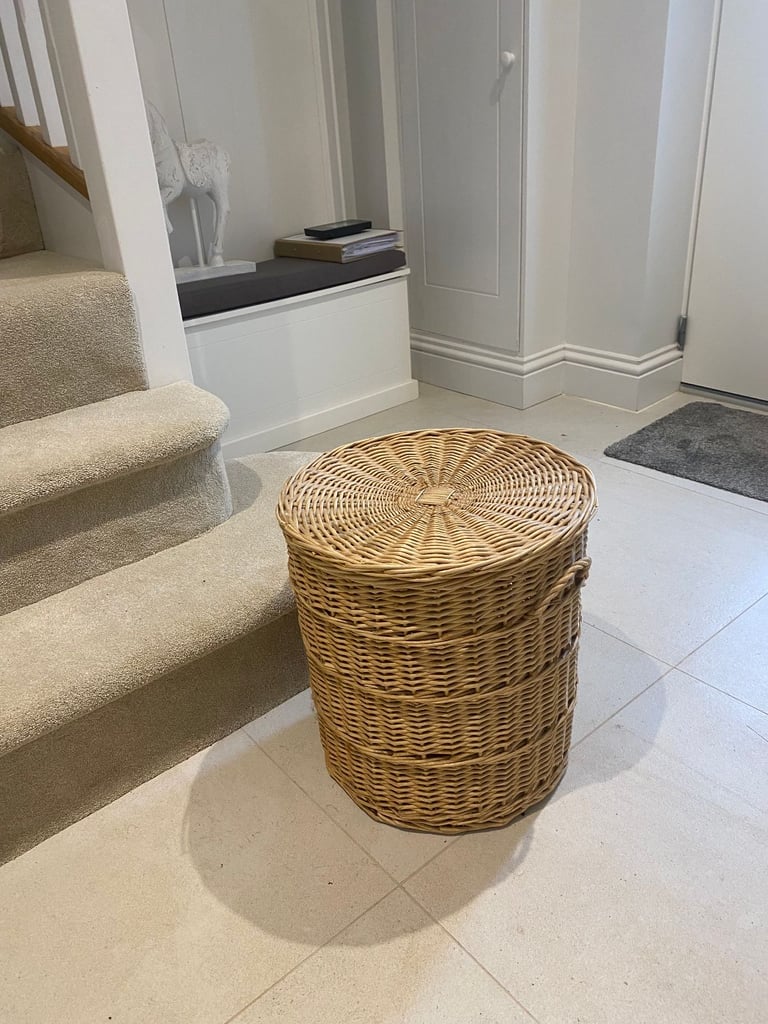 Last few remaining items from show home furniture sale