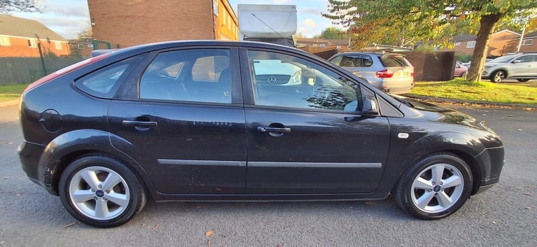 2006 Ford Focus 1.6 Zetec 5dr [Climate Pack] HATCHBACK PETROL Manual