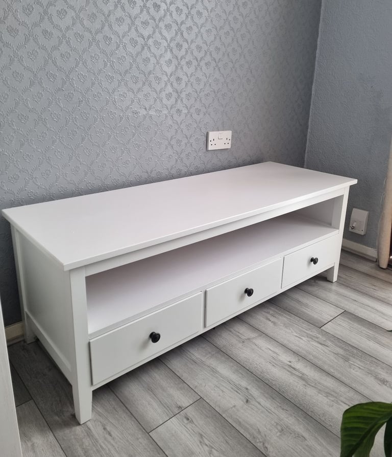 image for Tv table
