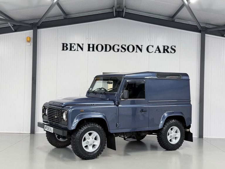 image for 2008 08 LAND ROVER DEFENDER 2.4 TDCI COUNTY HARD TOP SUV 3DR DIESEL MANUAL 4WD S